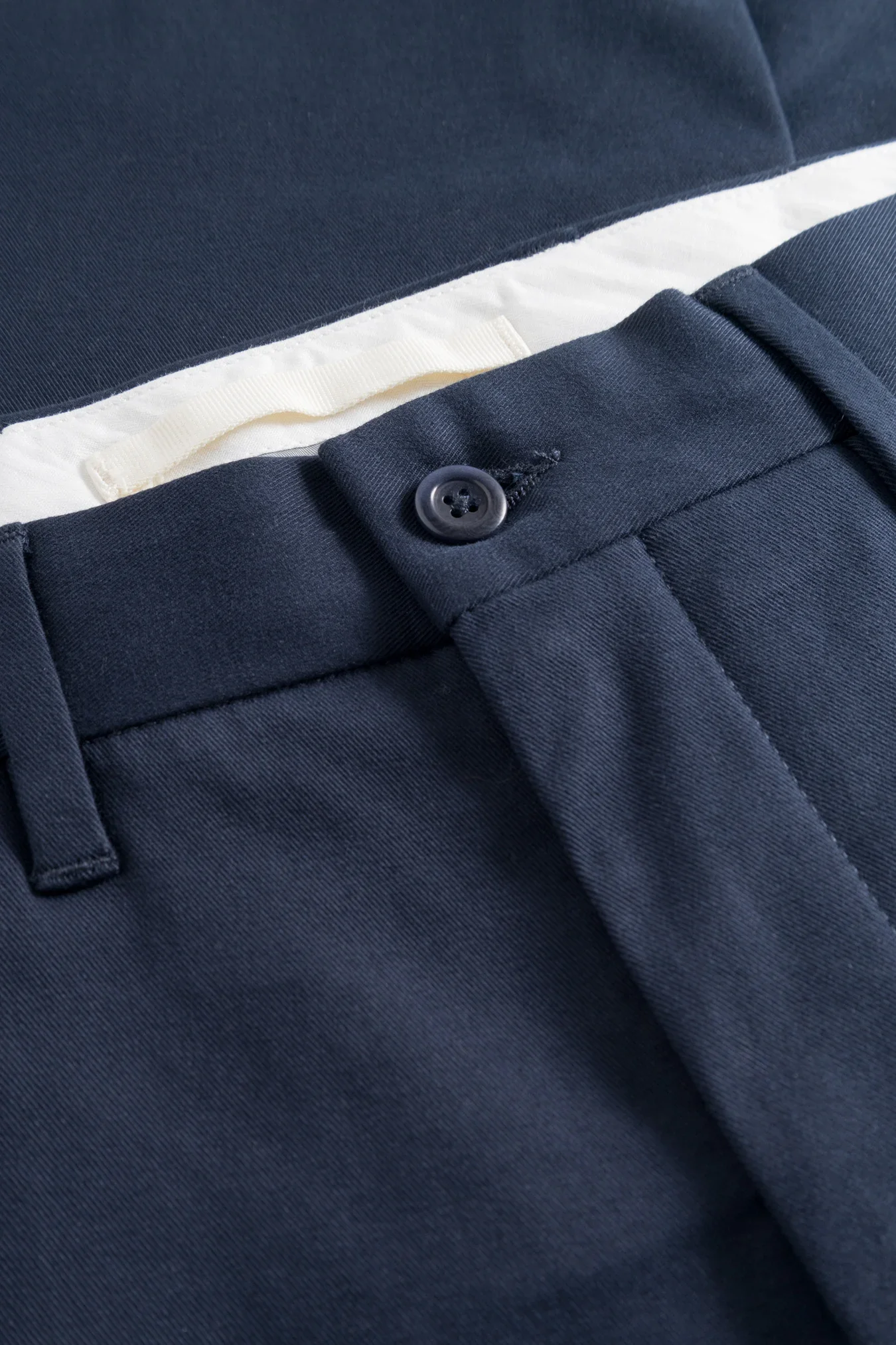 Norse Standard Chino - Dark Navy - Image 5