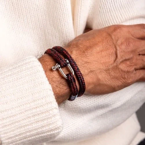 Salty Steve - Velvet Red/Navy/Silver - Image 3